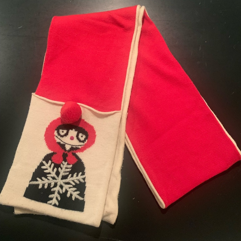 Large Marc Jacob’s scarf - limited edition